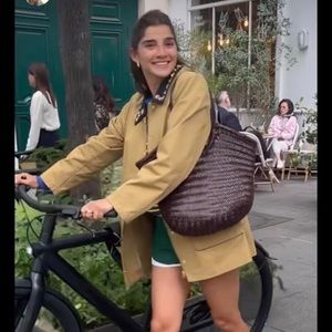 J.crew collection embellished barn jacket
Rare find! As seen on Juliana Salzar